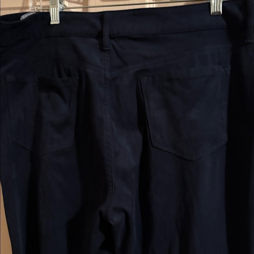 Classic navy blue washable suede jeans - Picture 2 of 2